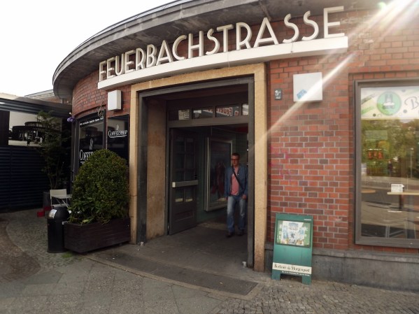 вход в вокзал Feuerbachstrasse