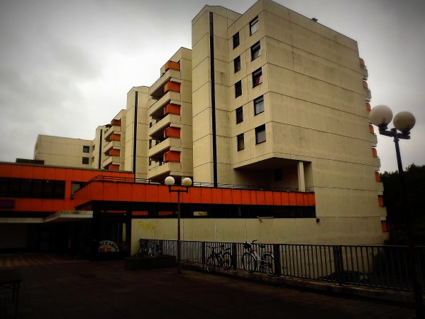 дружелюбненько