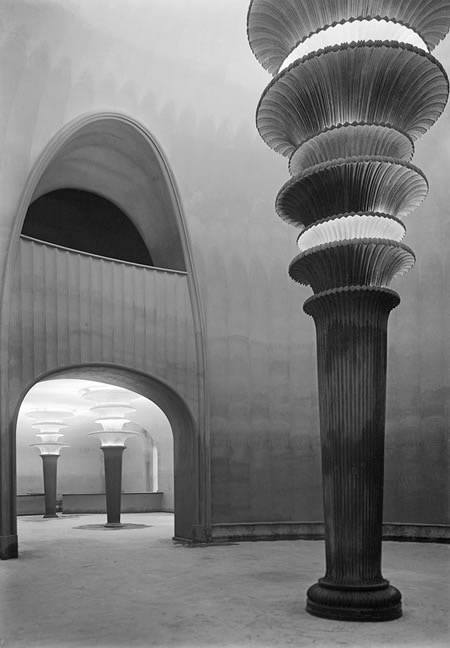 grosses-schauspielhaus-columns-hans-poelzig